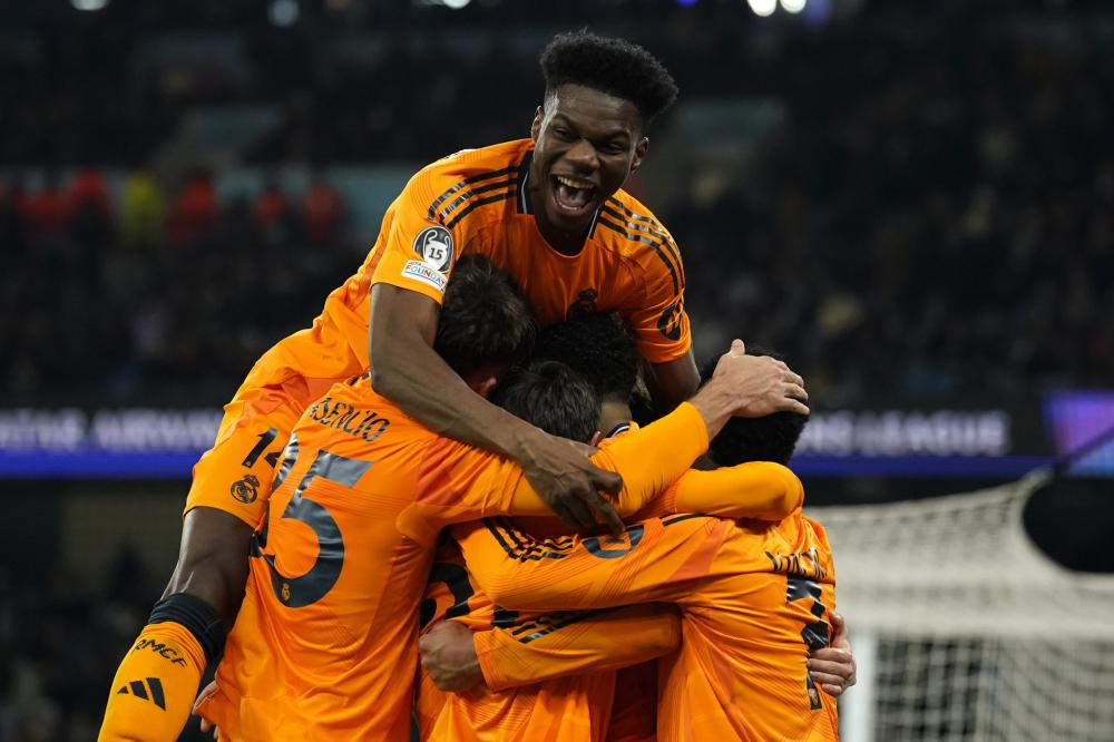 家哈维尔曾 家哈维尔曾